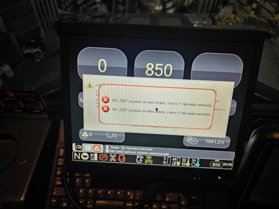 171213095972-2.jpg