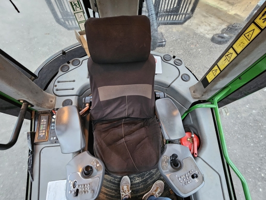 1729501706152-1.jpg