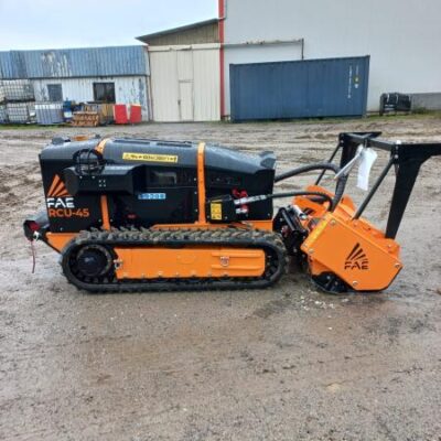 Remote-Controlled Tracked Carrier - FAE RCU 45