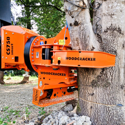 Grapple Saw – Woodcracker CS750 smart