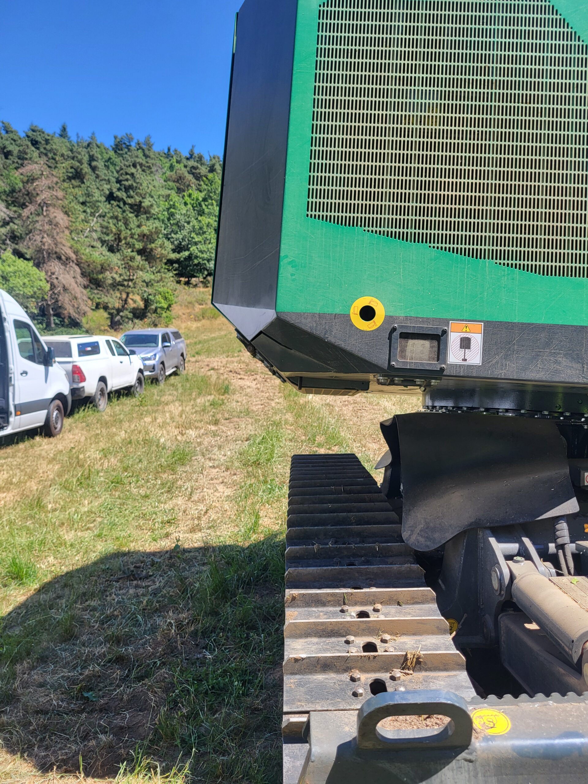 Tracked Harvester - Neuson Forest 154 HVT - FOREST PIONEER