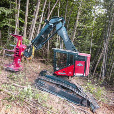 Leveling Feller Buncher– TimberPro TL725D